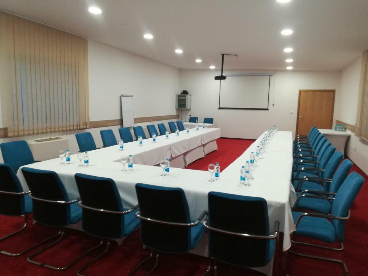 Hotel Jelena Banja Luka Exteriér fotografie