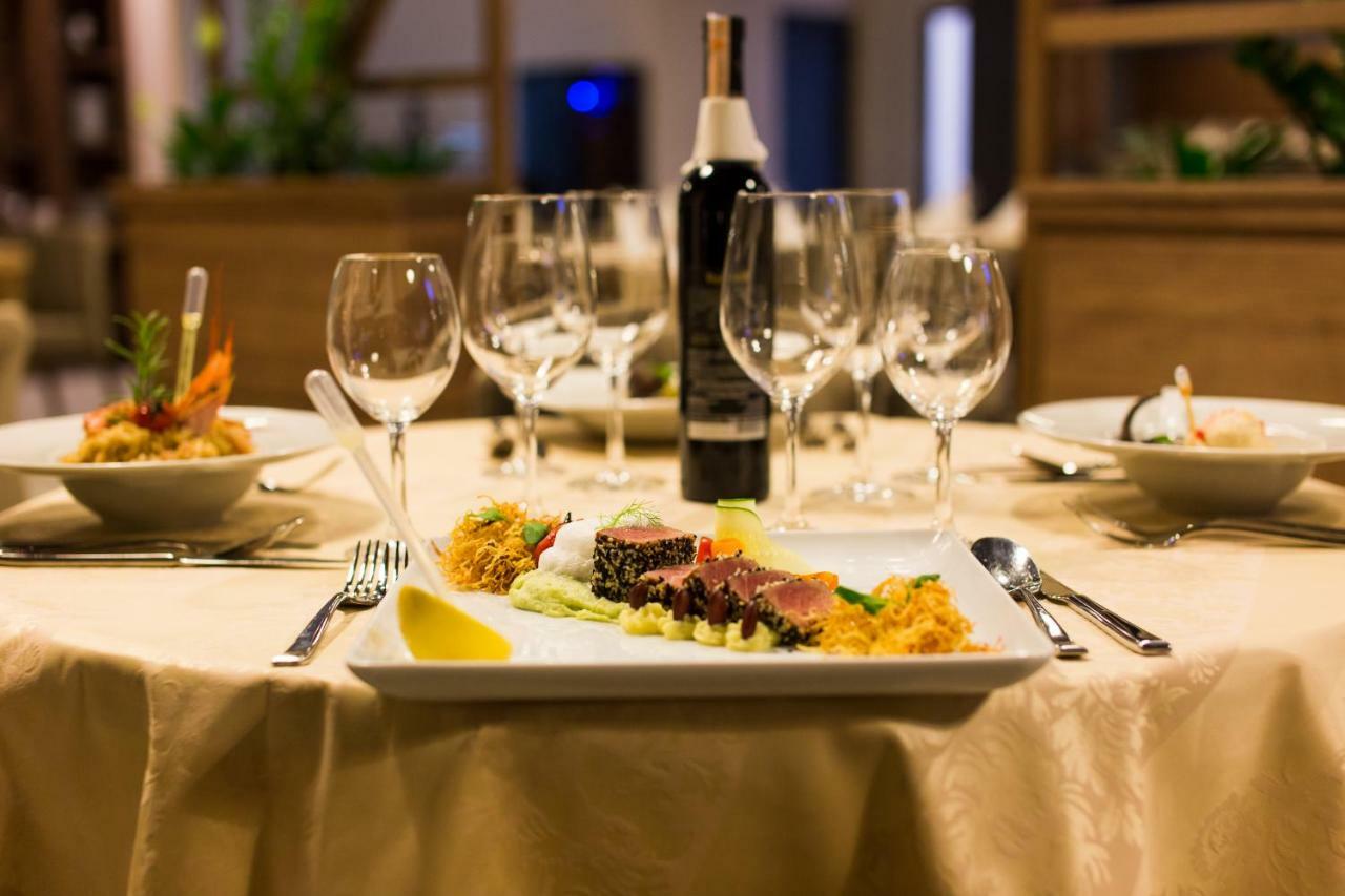 Hotel Jelena Banja Luka Exteriér fotografie